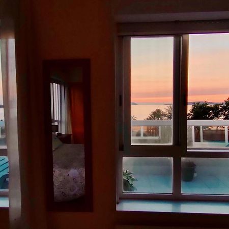 Samil Apartment, Primera Linea De Playa Con Wifi Y Garaje Vigo Dış mekan fotoğraf